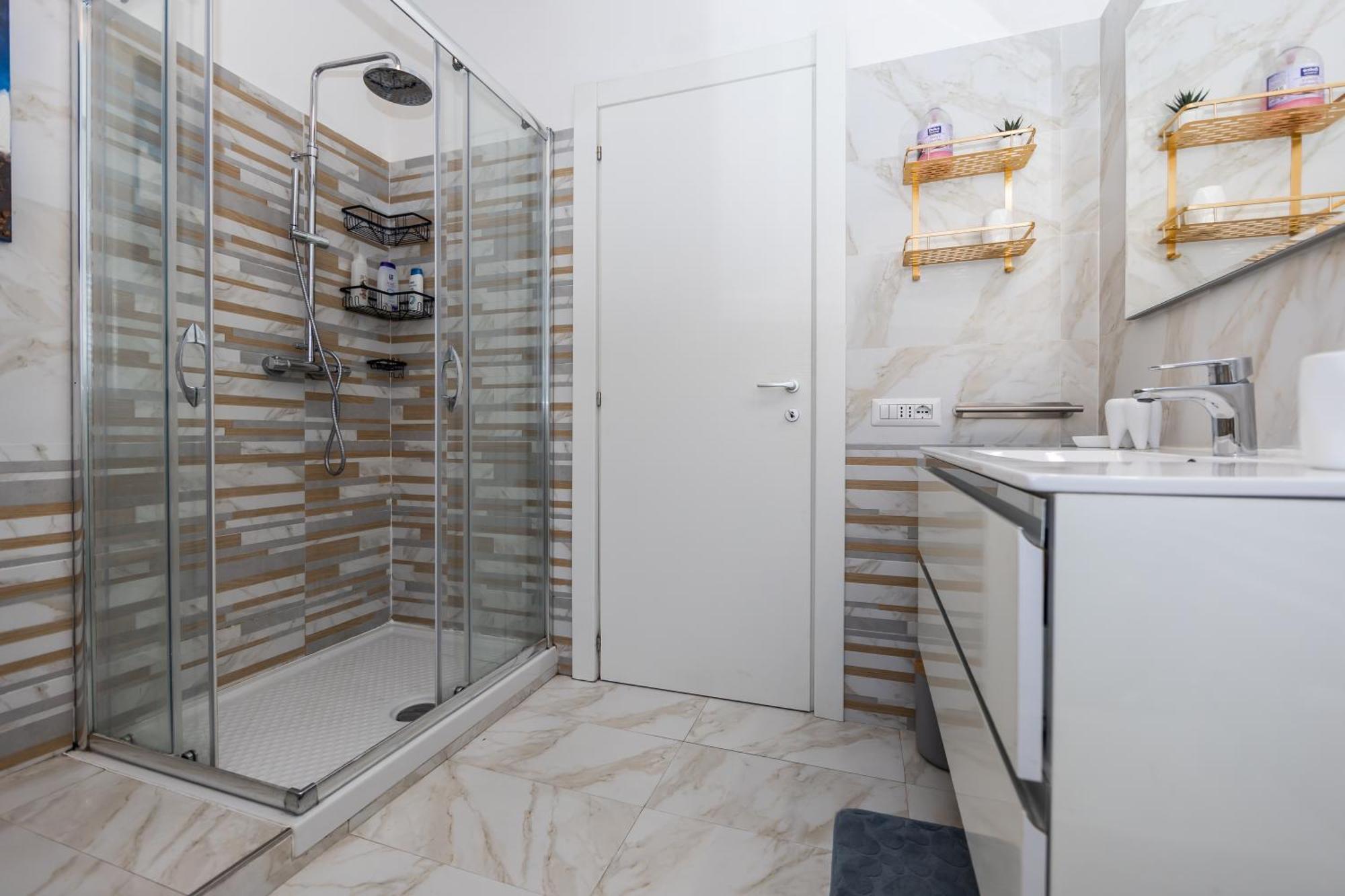 Lotus - Appartamento Sul Mare A Ostia Con Giardino Relax Εξωτερικό φωτογραφία